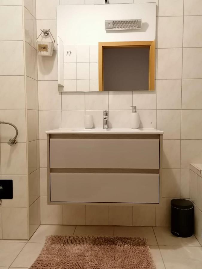 Spacious Apartment Smile With Terrace And Secure Garage Split Exteriör bild