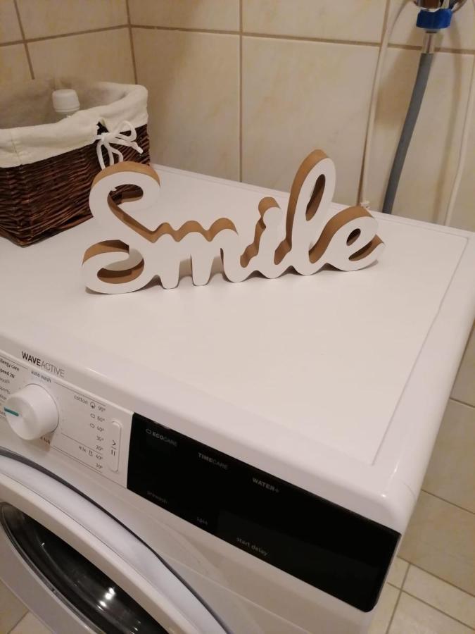 Spacious Apartment Smile With Terrace And Secure Garage Split Exteriör bild