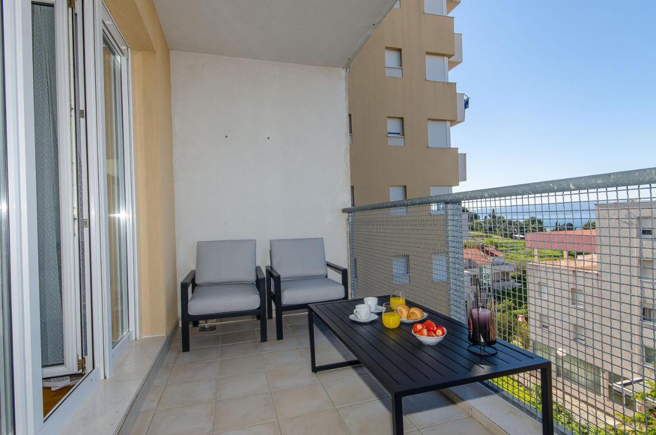 Spacious Apartment Smile With Terrace And Secure Garage Split Exteriör bild