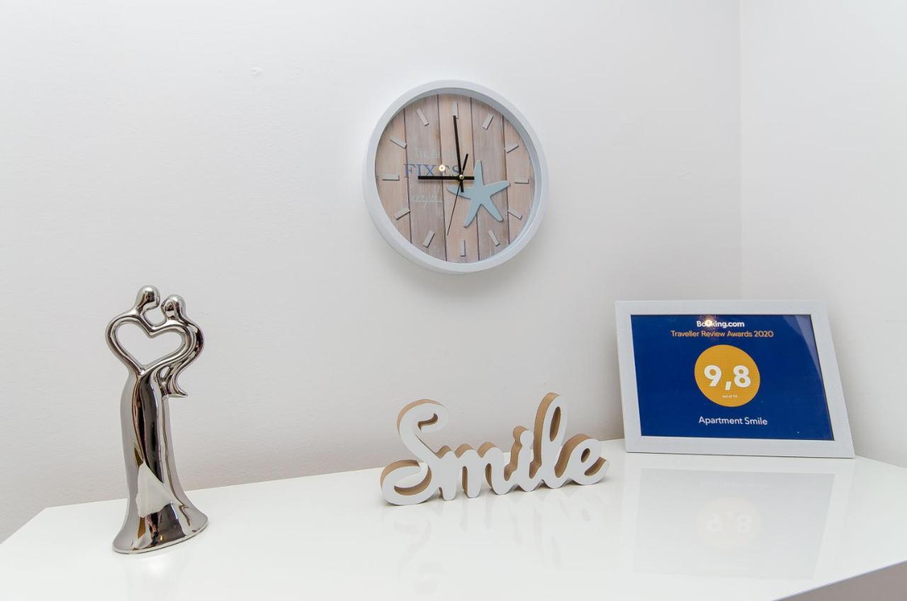 Spacious Apartment Smile With Terrace And Secure Garage Split Exteriör bild